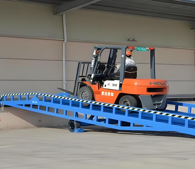 吴忠移动式卸货平台（叉车用）